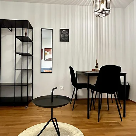 Shome I Self Check-in I Free Parking Appart hôtel Graz