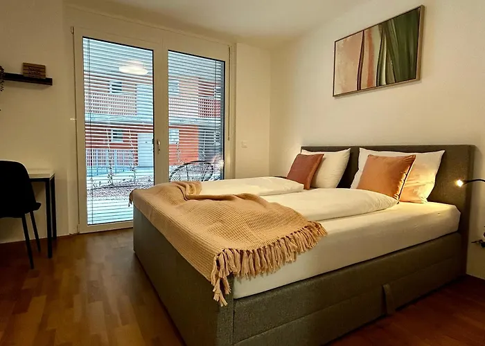 公寓式酒店 Shome I Self Check-in I Free Parking 3*