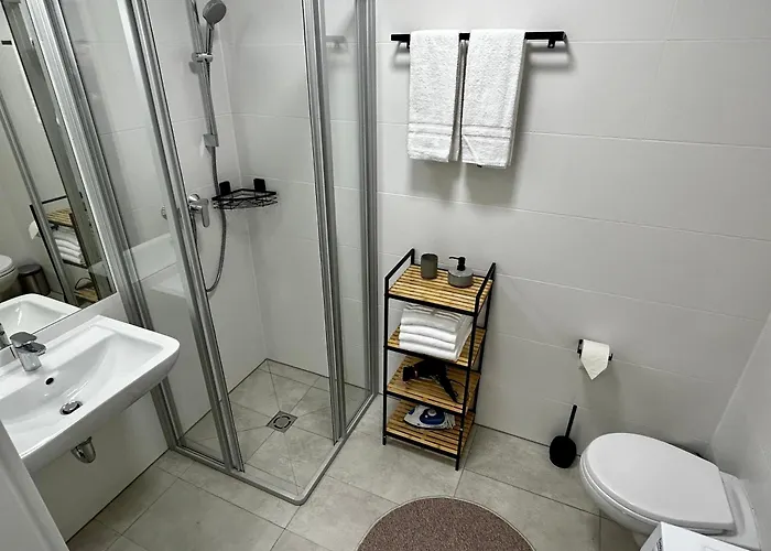 Aparthotel Shome I Self Check-in I Free Parking Graz